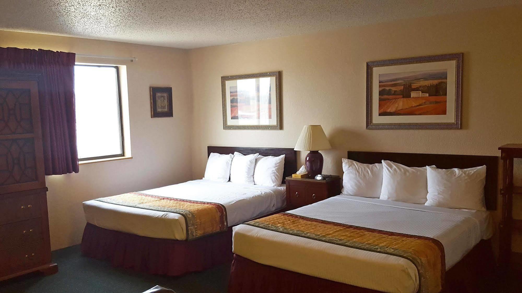 Americas Best Value Inn & Suites Cassville Roaring River Luaran gambar